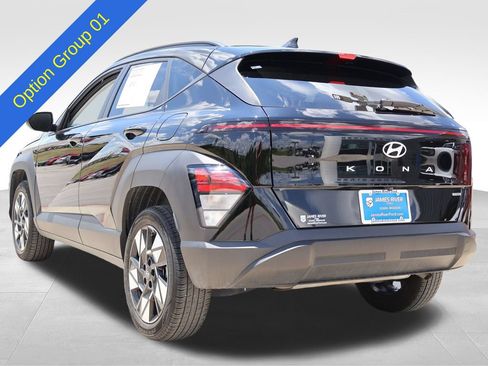 Used 2025 Hyundai Kona SEL AWD/4WD image 3