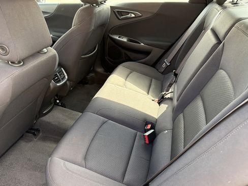 Used 2024 Chevrolet Malibu LT FWD image 13