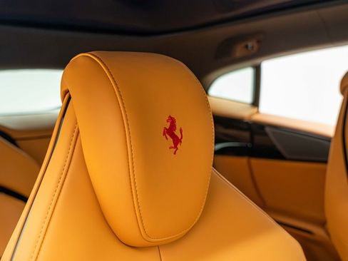 Certified 2025 Ferrari Purosangue image 21