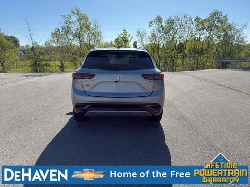 Used 2023 Buick Envision Essence w/ Sport Touring Package AWD/4WD image 5