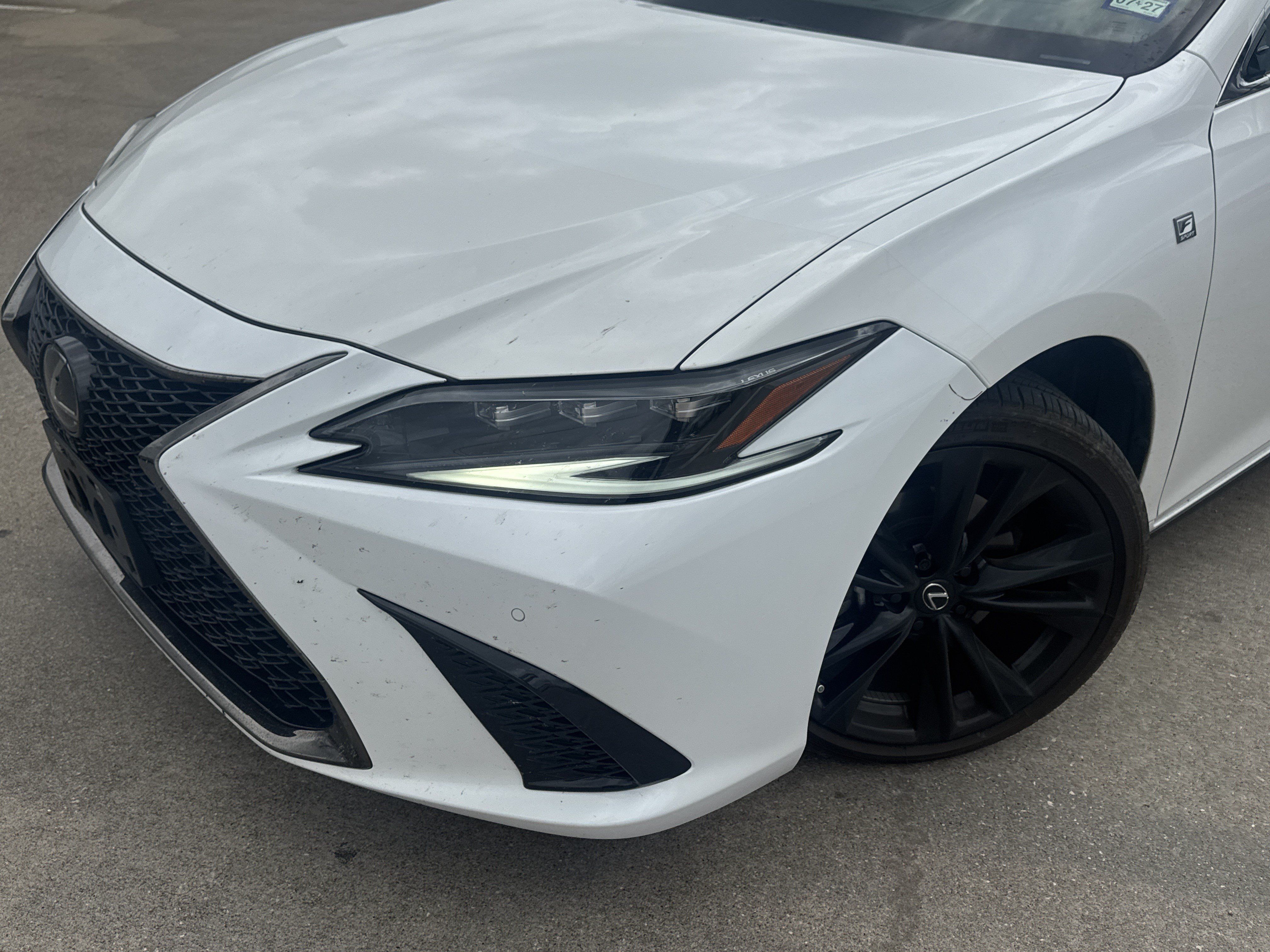Used 2025 Lexus ES 350 F Sport FWD image 2
