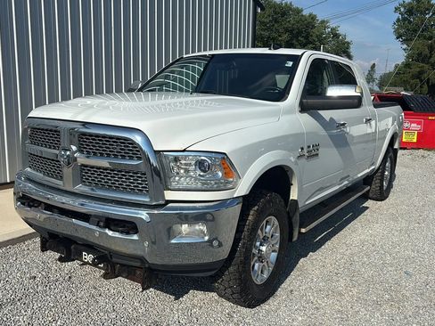 Used 2018 RAM 2500 Laramie AWD/4WD image 12