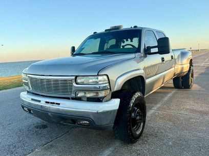 Used 2001 Chevrolet Silverado 3500 LT