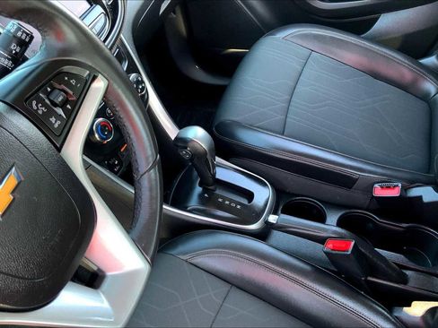 Certified 2022 Chevrolet Trax LT w/ Sport Edition image 29