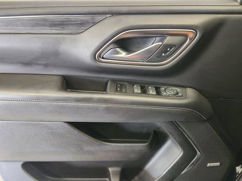 Used 2022 GMC Yukon SLT w/ SLT Luxury Package AWD/4WD image 21