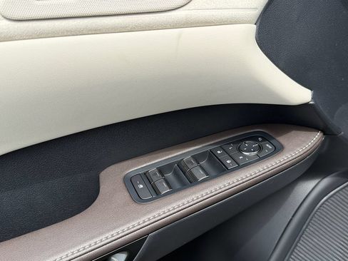 Used 2026 Lexus RX 350 AWD image 11