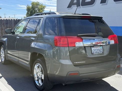 Used 2013 GMC Terrain SLE w/ LPO, Chrome Package FWD image 4