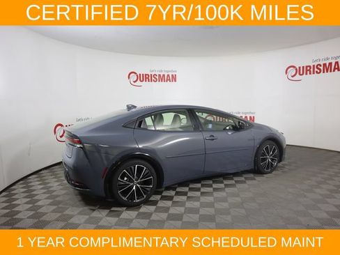 Used 2025 Toyota Prius XLE AWD/4WD image 10