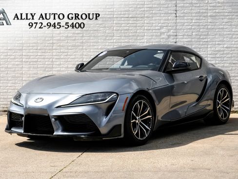 Used 2021 Toyota Supra RWD image 1