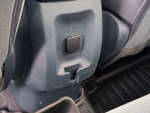 Used 2023 Ford Maverick XLT image 18