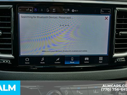 Used 2024 Chrysler Pacifica Touring-L FWD image 40