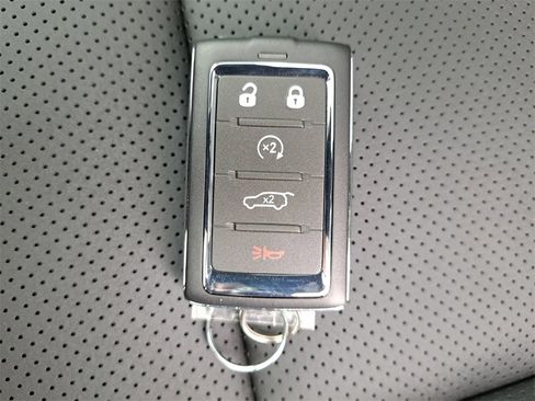 New 2025 Jeep Wagoneer S Limited image 39