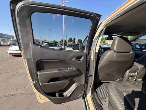 Used 2021 Chevrolet Colorado ZR2 AWD/4WD image 5