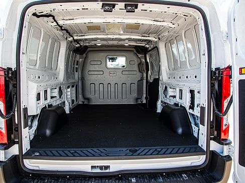 New 2024 Ford Transit 250 Low Roof image 17