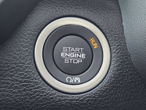 New 2026 RAM 3500 Big Horn AWD/4WD image 25