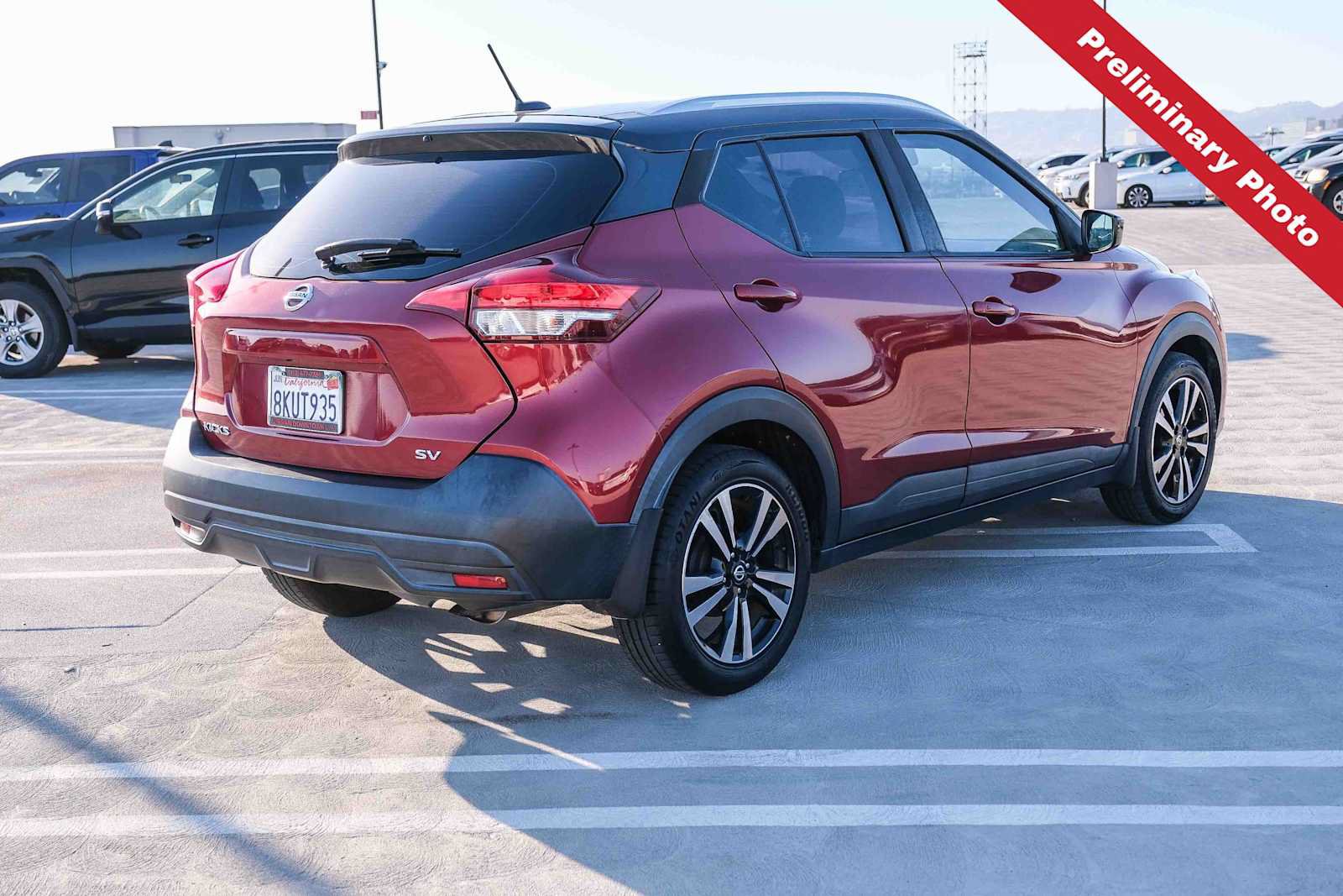 Used 2019 Nissan Kicks SV FWD image 4