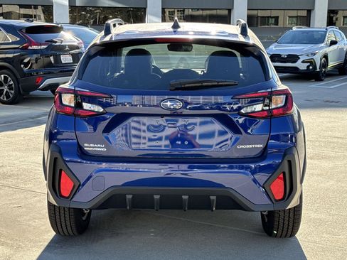 New 2025 Subaru Crosstrek 2.0i Premium image 5
