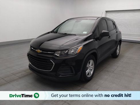 Used 2020 Chevrolet Trax LS FWD image 1