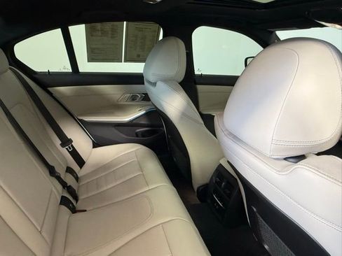 Used 2023 BMW 330i Sedan w/ Premium Package image 54