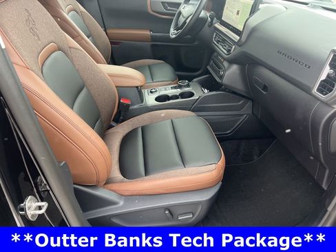 New 2025 Ford Bronco Sport Outer Banks w/ Outer Banks Tech Package+ image 38