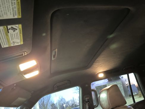 Used 2017 INFINITI QX80 Limited image 20