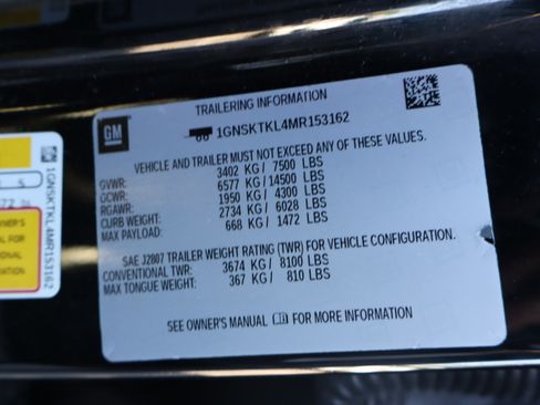 Used 2021 Chevrolet Tahoe High Country w/ Premium Package AWD/4WD image 12