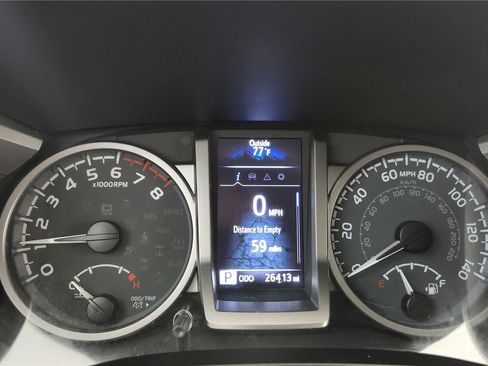 Used 2020 Toyota Tacoma SR5 image 22