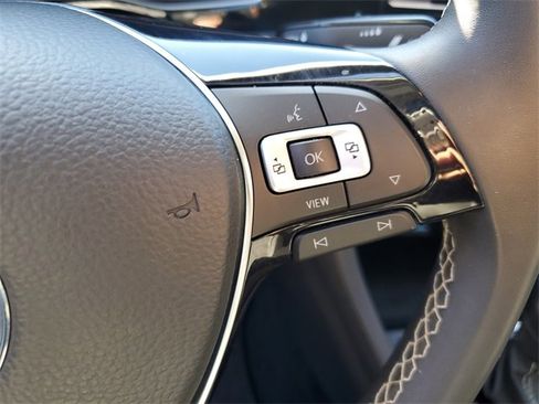 Certified 2021 Volkswagen Jetta SE image 26