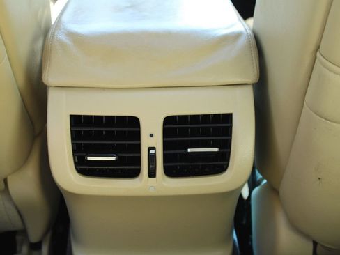 Used 2012 Acura TL w/ Technology Package FWD image 33