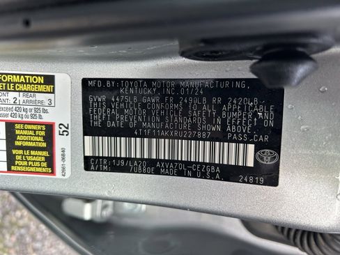 Certified 2024 Toyota Camry XLE w/ Cold Weather Package image 25