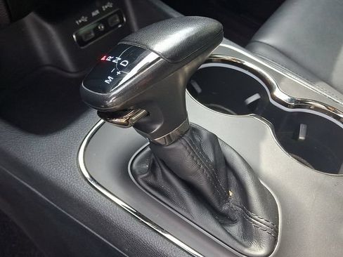 Used 2020 Dodge Durango GT AWD/4WD image 16