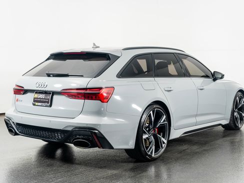 Used 2023 Audi RS 6 4.2 image 10