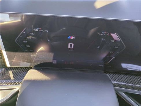 New 2026 BMW X5 M60i w/ Executive Package image 11