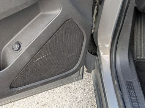 Used 2019 Chevrolet Equinox LT w/ Sun & Navigation Package image 15