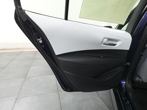 Used 2023 Toyota Corolla SE FWD image 12