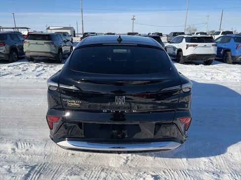 New 2026 Buick Envista Avenir image 5