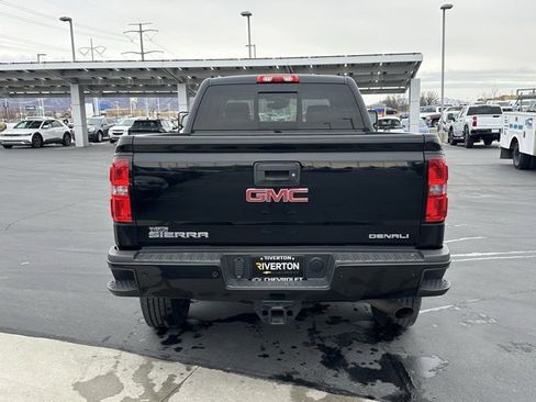 Used 2015 GMC Sierra 3500 Denali image 24