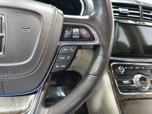 Used 2017 Lincoln Continental Reserve w/ Climate Package AWD/4WD image 15