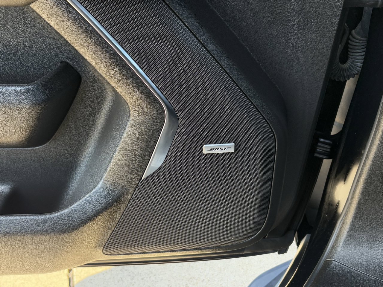 Used 2024 Chevrolet Tahoe LT RWD image 26