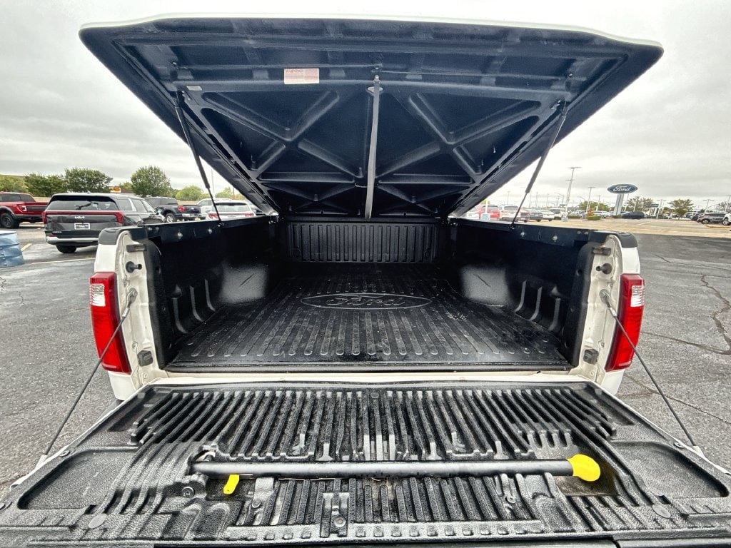 Used 2016 Ford F250 King Ranch w/ FX4 Off-Road Package AWD/4WD image 27