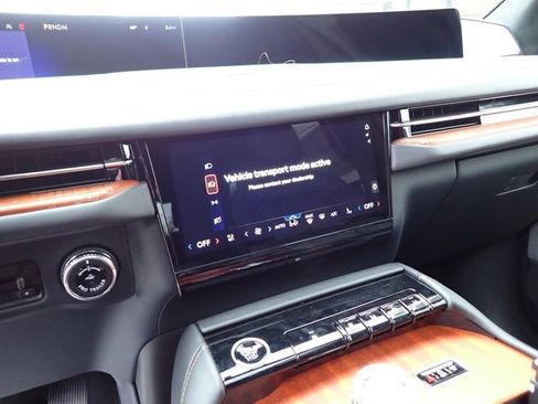 New 2025 Lincoln Navigator Black Label image 22