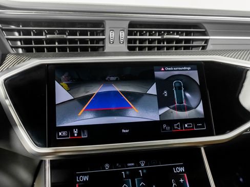 Used 2025 Audi RS 6 performance image 41