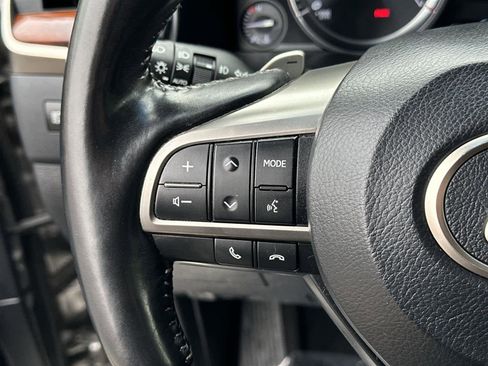 Used 2019 Lexus LX 570 4WD image 24