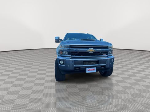 Used 2018 Chevrolet Silverado 2500 LTZ w/ Duramax Plus Package image 3