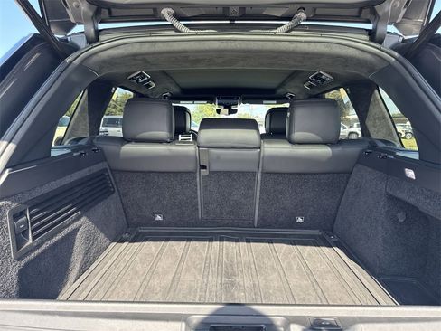 Used 2019 Land Rover Range Rover Supercharged image 32
