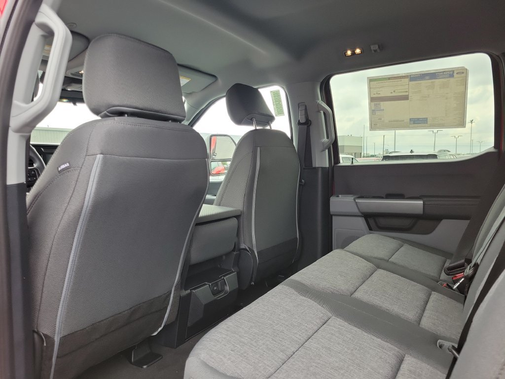 New 2026 Ford F250 XL w/ STX Appearance Package AWD/4WD image 18