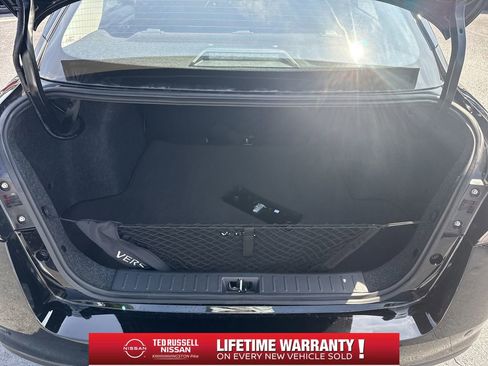 New 2025 Nissan Versa SR w/ Trunk Package image 19
