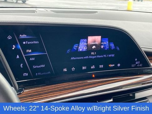 Used 2023 Cadillac Escalade ESV Luxury AWD/4WD image 14