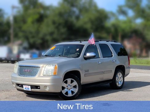 Used 2010 GMC Yukon SLT w/ Texas Edition RWD image 1