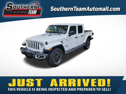 Used 2020 Jeep Gladiator Overland AWD/4WD image 1